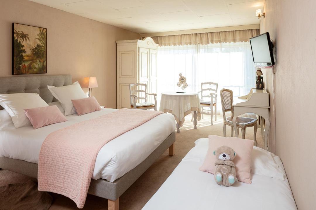 Hoetel Le Castellan イストル 部屋 写真